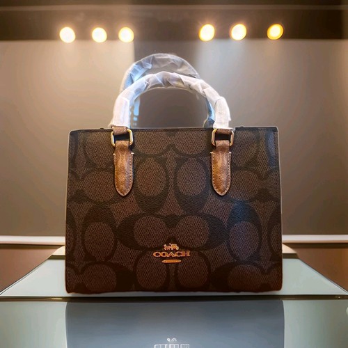 Coach signature monogram - coach,