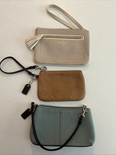 Lot wristlet purses - 3,